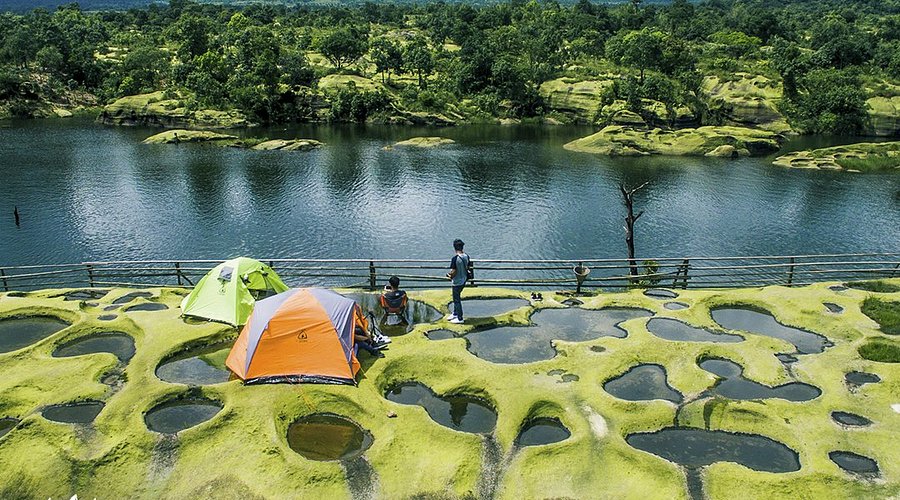 Offbeat Meghalaya - Mawlyngbna